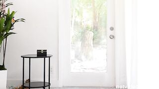 NEW Ellie Nova - Ellie Returns