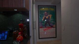 NEW Sandra Otterson - Wifey Takes on Phillup Buckets!