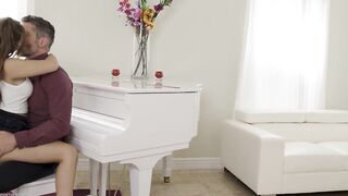 Penelope Kays Ass Stuffed By Stepdad