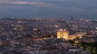 New Blanche Takes Her Courage In Both Hands