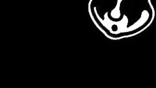 Indian mallu girl trying to blowjob her