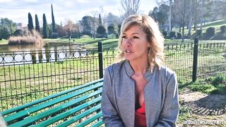 Emmy The 46 YO Blonde Massage Therapist Got Fucked With Cumshot On Bed