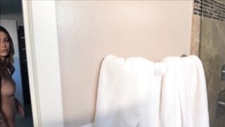 Renee Rose A Tattooed Stepsis Gives Her Mouth & Pussy To The Right One