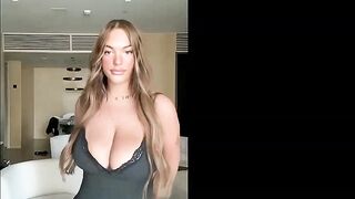 Alanna Pow The Blonde Mature Slut Gives Blowjobs Before Both Hole Ride