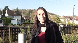Lolita The Waitress Is A Real Amateur Was Fucked After Her Paris Shift