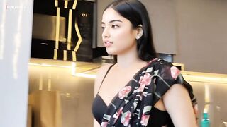 New Indian Bahu Having Hardcore Sex at 45th Floor with Delhi City View