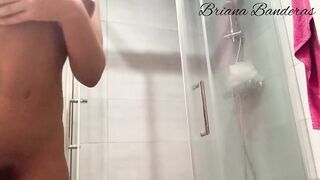 Briana Gets Soapy Blowjob With Ass Licking And Golden Shower For Mouth