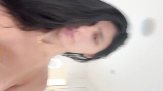 New Mia Khalifa Shower Vid Onlyfans