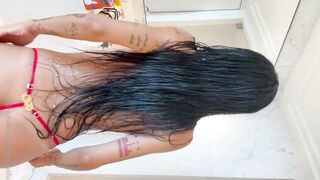 New Mia Khalifa Shower Vid Onlyfans