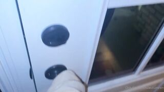 New OnlyFans Autumn Ren Fucking in a strangers house on a snowy night 2025