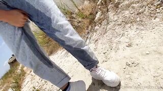 Mollysmally - In France he washes my anus with piss in the desert I quench my thirst and hydrate myself with piss and cum *