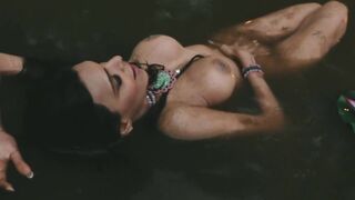 NEW Desi Indian Movie Kamasutra Sherlyn Chopra , Kristna Salkia, Aabha